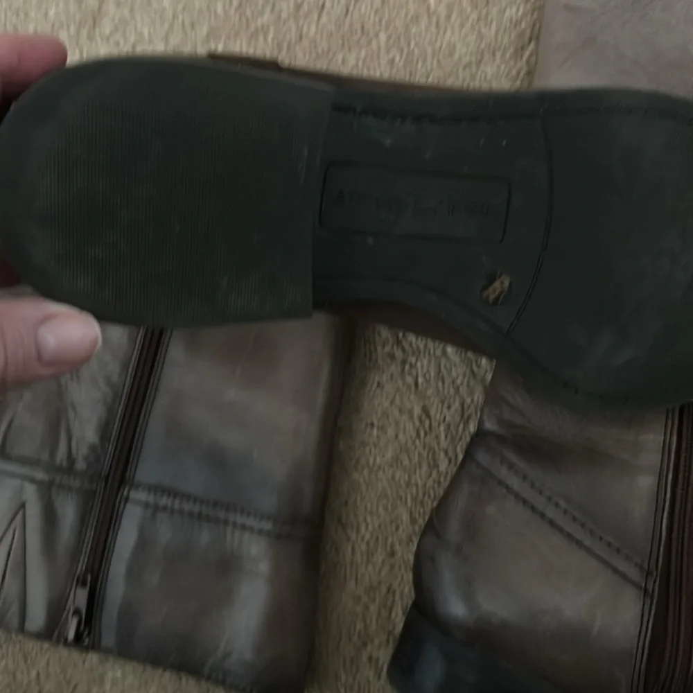 Arturo Chiang Boots 8.5 Brown Great Condition - Picture 5 of 6